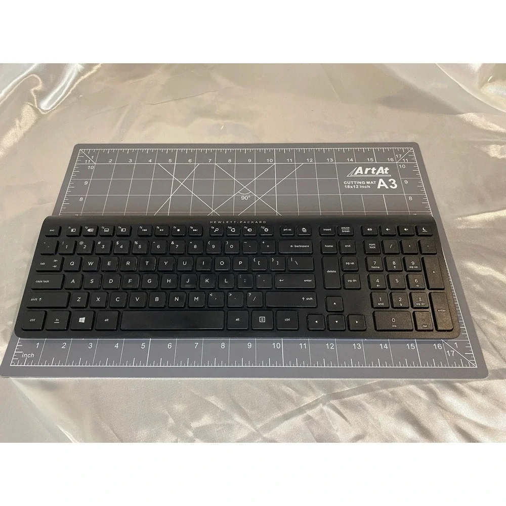 Hewlett Packard HP SK-2061 Wireless Keyboard Black Slim -No Receiver- Parts Only